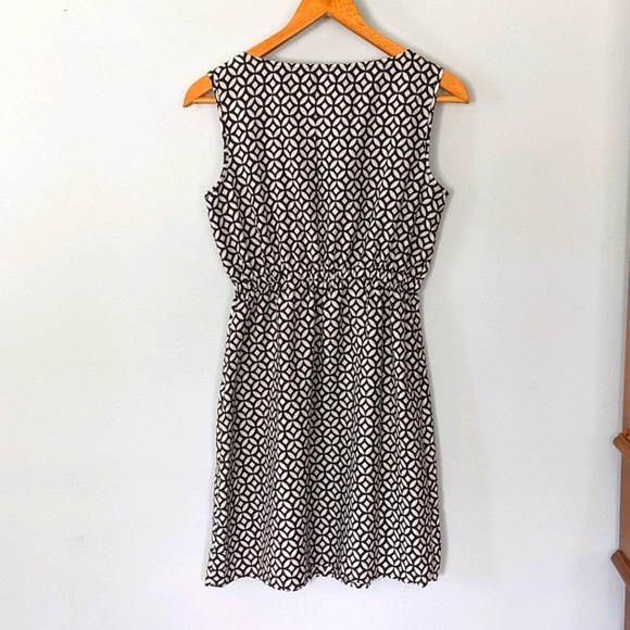 Speed Control Black and White Geometric Dress Med - Picture 2 of 10